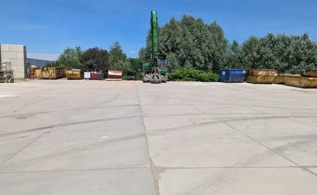 1ca0ceb8-086f-4dc5-956d-09f8dbcd165d-BES-Bindlach-Ground-Basic-16-3-scaled-rkcjgzgaypjefq91mg6fn0ijbum1r5r7t54twrl1k0 conv.jpg