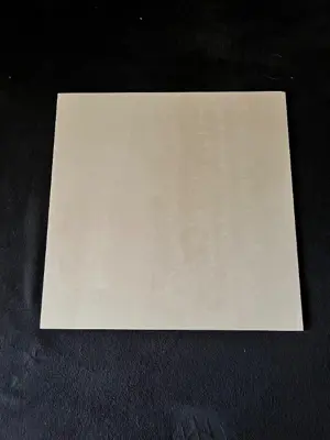 Plättli Posten Ausverkauf