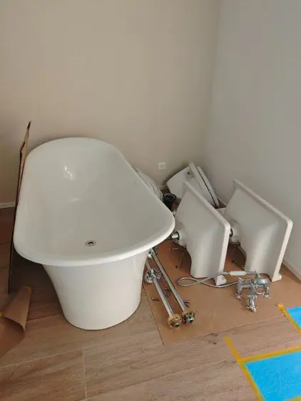 5644aa3d-4549-416f-8a9f-2884512a775b-badewanne-toulouse-victoriaalbert (1).jpg